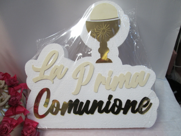 Torta 24 ballerine dorate con scritta centrale "prima Comunione" - immagine 3